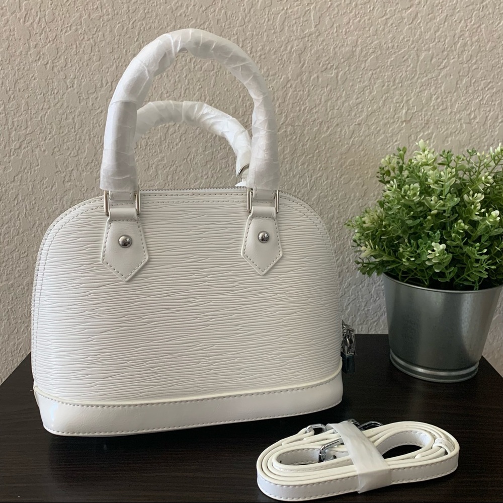 ‼️SOLD‼️ Dome leather bag